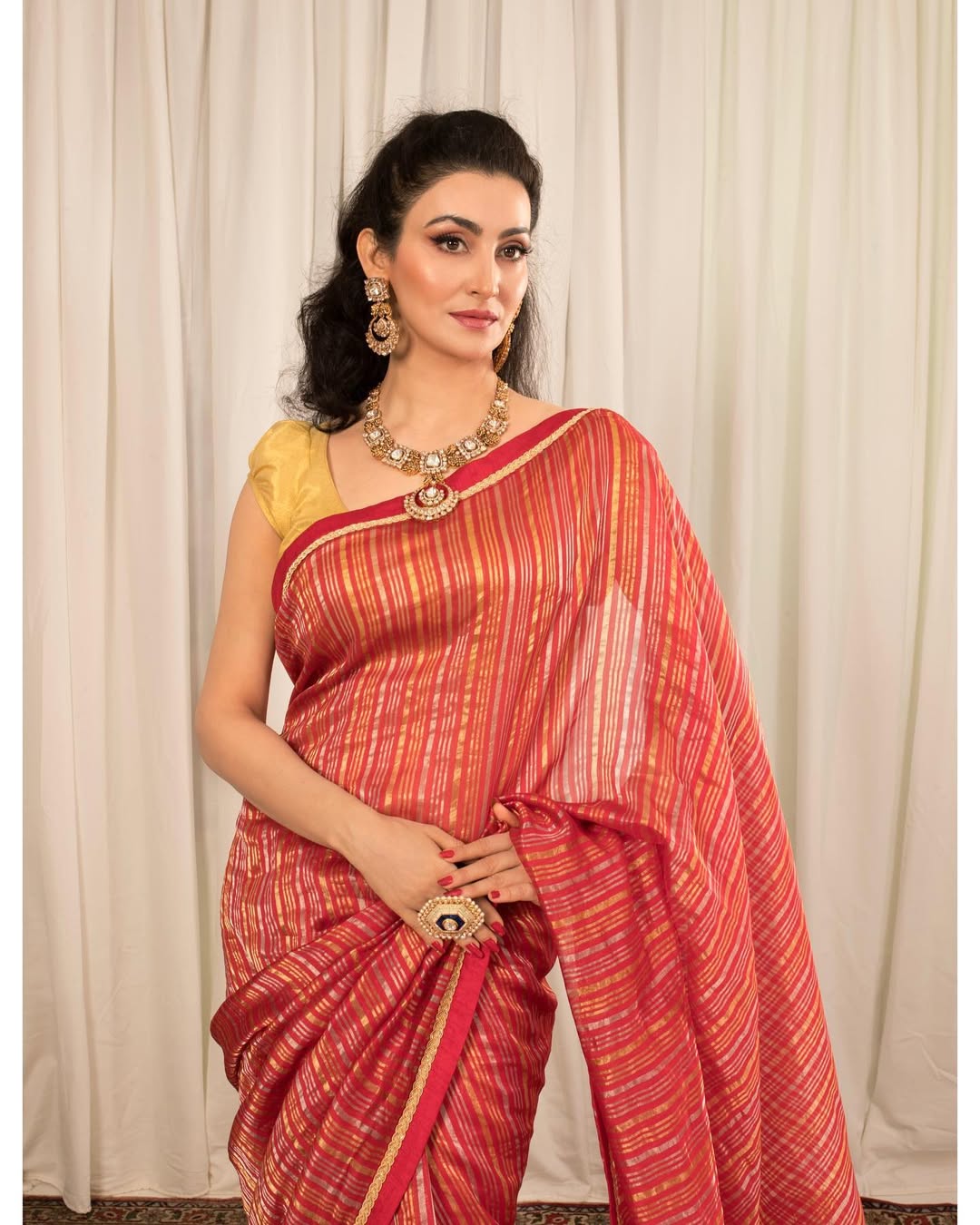 🪷Shudh Navratri 🪷  Wishing you all nine beautiful days of joy and devotion . .......................................................Personal Wardrobe 🪷. Wearing @pranay_baidya India Red Chanderi Silk Sa